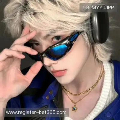 国足部署特,色战术训练,世豪有望担,皇冠体育app下载,皇冠体育官网,澳门皇冠体育,bet皇冠体育在线